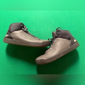 B1 / Lacoste Black Sneakers Versatile Casual Style